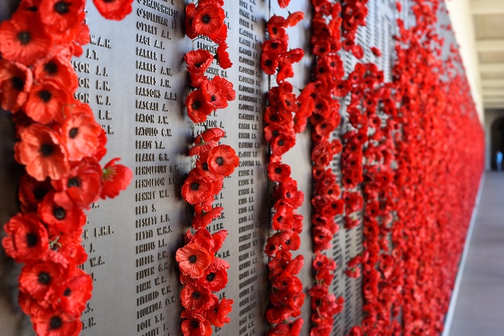 Wall-of-Remembrance-Poppies