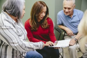 alzheimers-talk-with-family